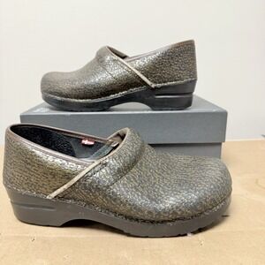Sanita Women's EU 40 US 9 Danish Professional Clogs Shimmer Brown Pattern